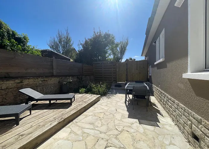 בית נופש Horizon Bois By Melrose אסנלס