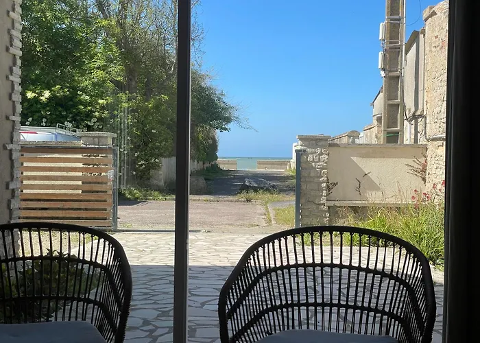 Horizon Bois By Melrose * אסנלס